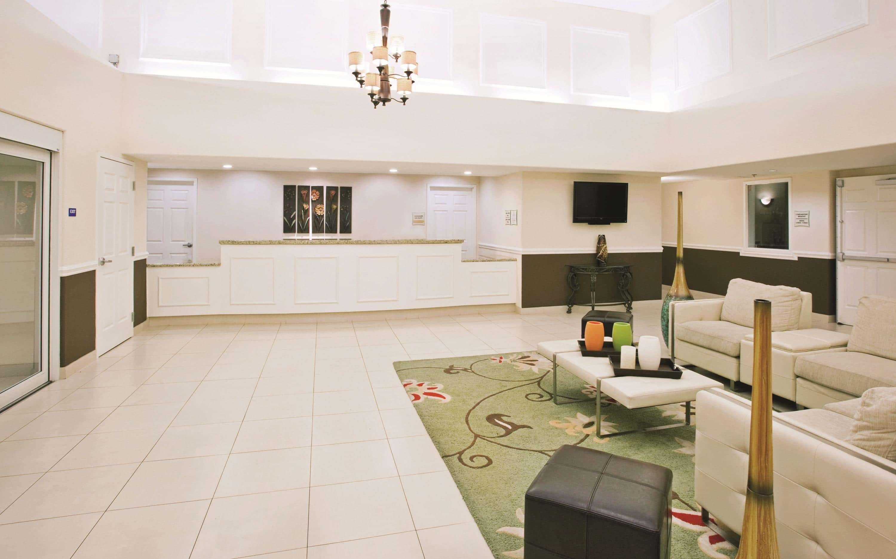 La Quinta By Wyndham Fowler Hotel Ngoại thất bức ảnh