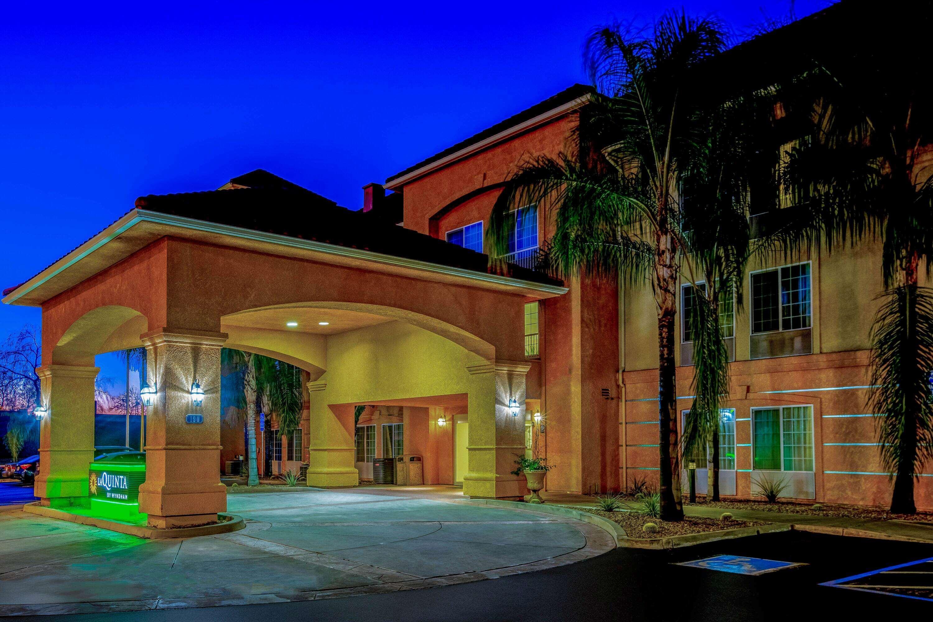 La Quinta By Wyndham Fowler Hotel Ngoại thất bức ảnh