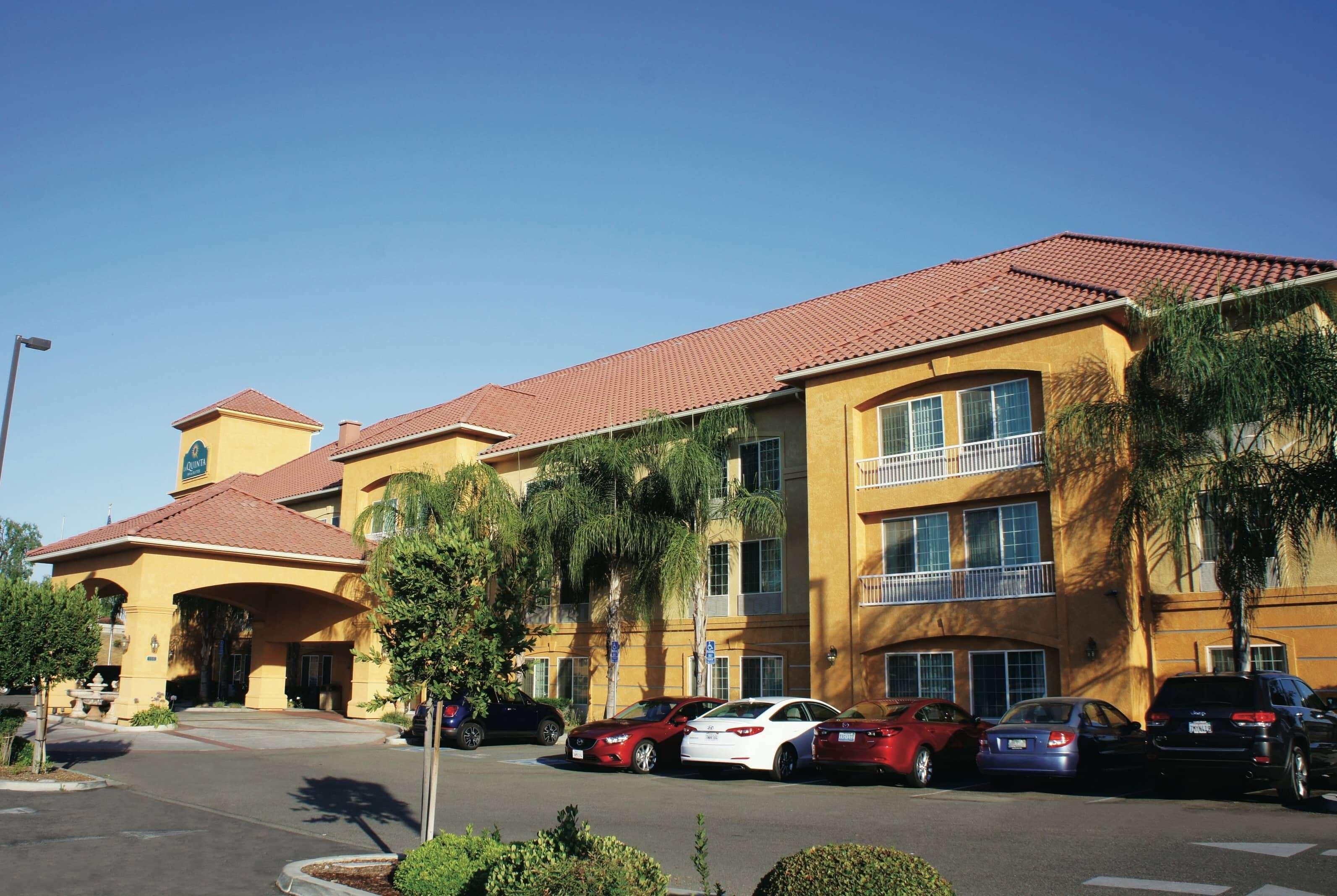 La Quinta By Wyndham Fowler Hotel Ngoại thất bức ảnh