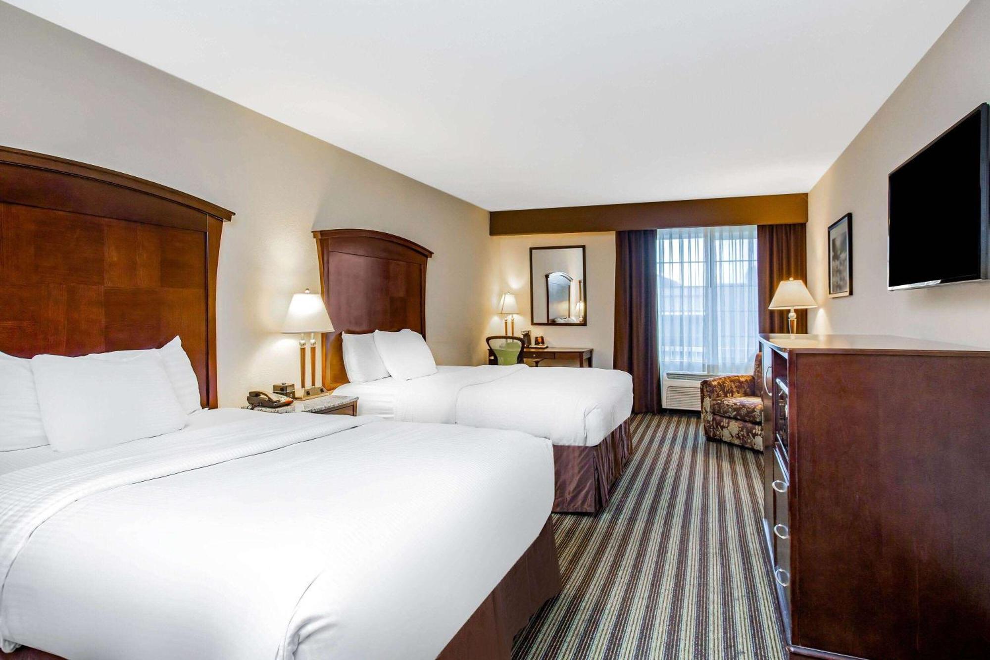 La Quinta By Wyndham Fowler Hotel Ngoại thất bức ảnh